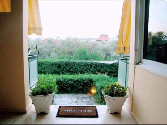 Guesthouse Emi Lygia  Ngoại thất bức ảnh